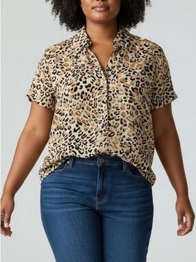 Cabi Animal Print Lightweight Tunic Style Top, Wrinkle Free, Easy care